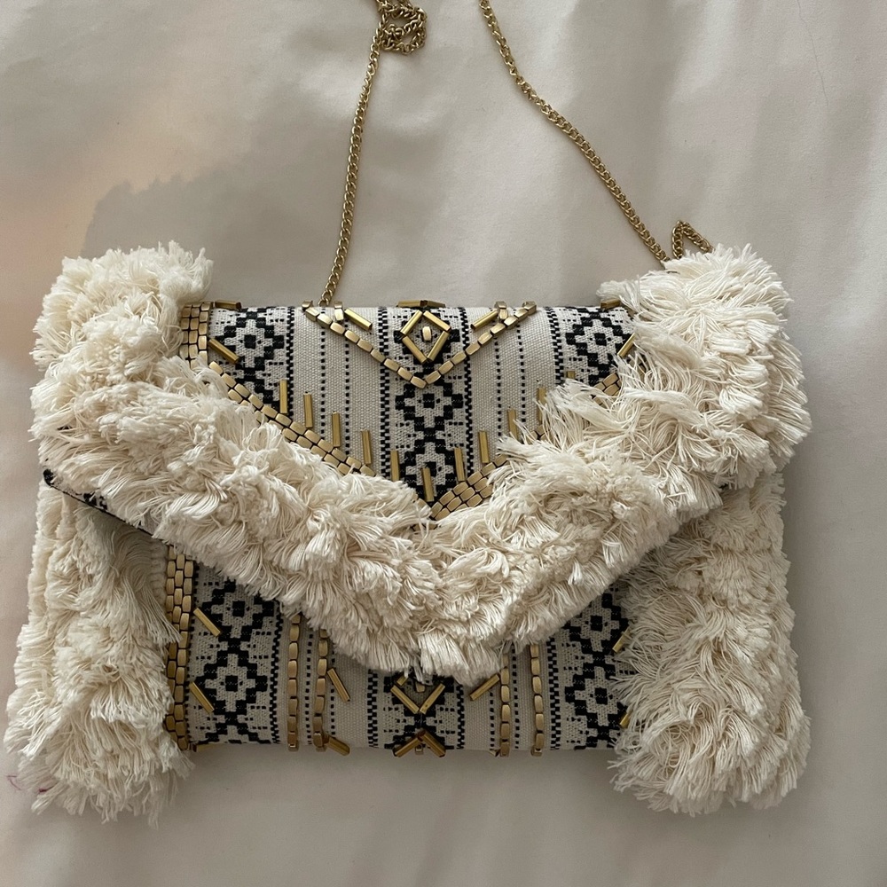 Vici clutch. Beautiful! New without tags